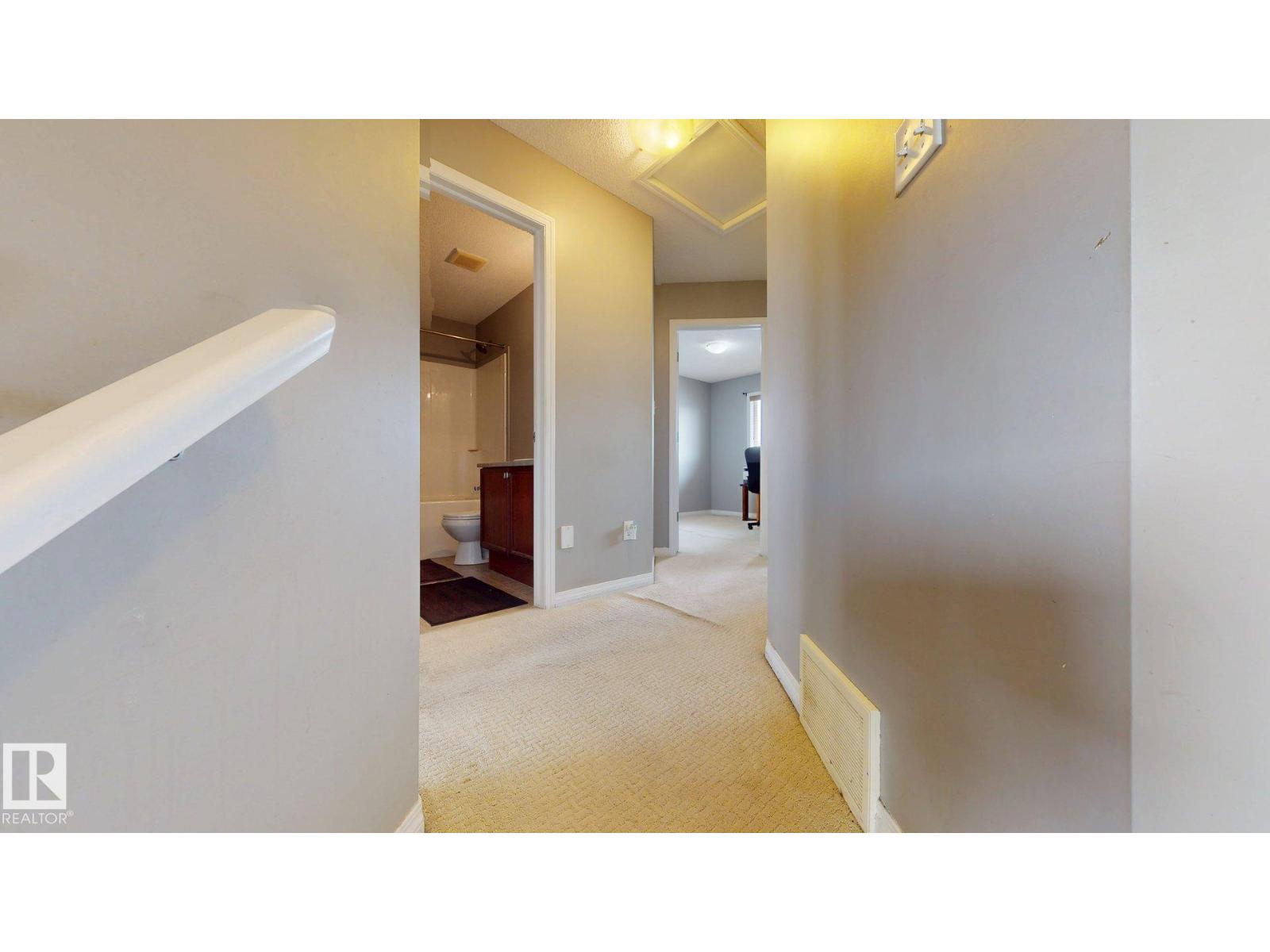 5929 8 Av Sw, Edmonton, Alberta  T6X 0G5 - Photo 19 - E4483108