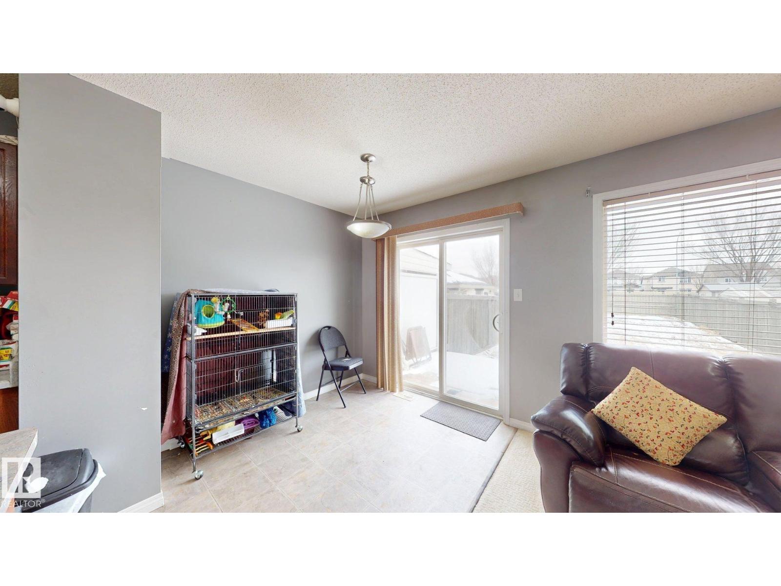 5929 8 Av Sw, Edmonton, Alberta  T6X 0G5 - Photo 25 - E4483108