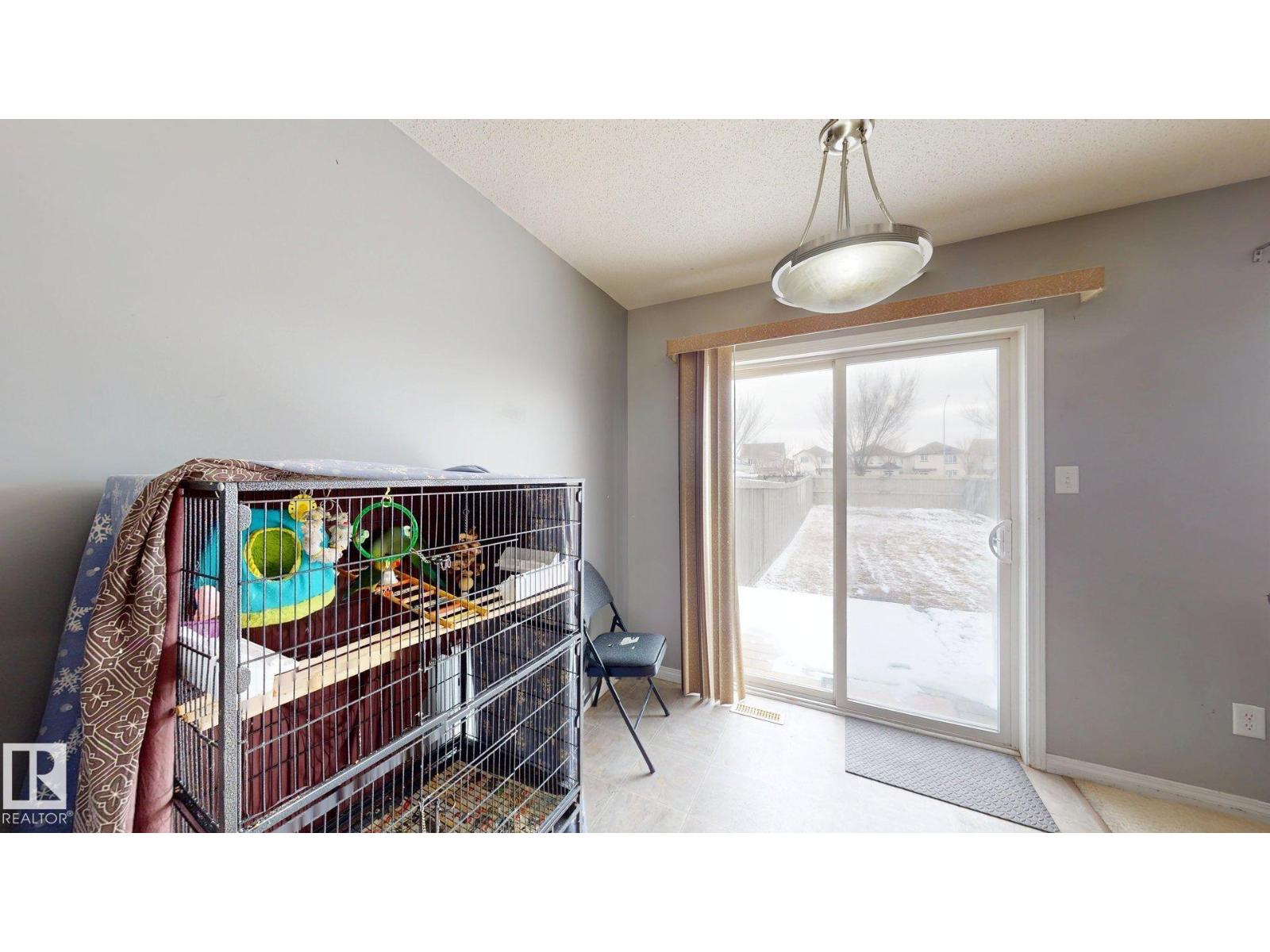 5929 8 Av Sw, Edmonton, Alberta  T6X 0G5 - Photo 27 - E4483108