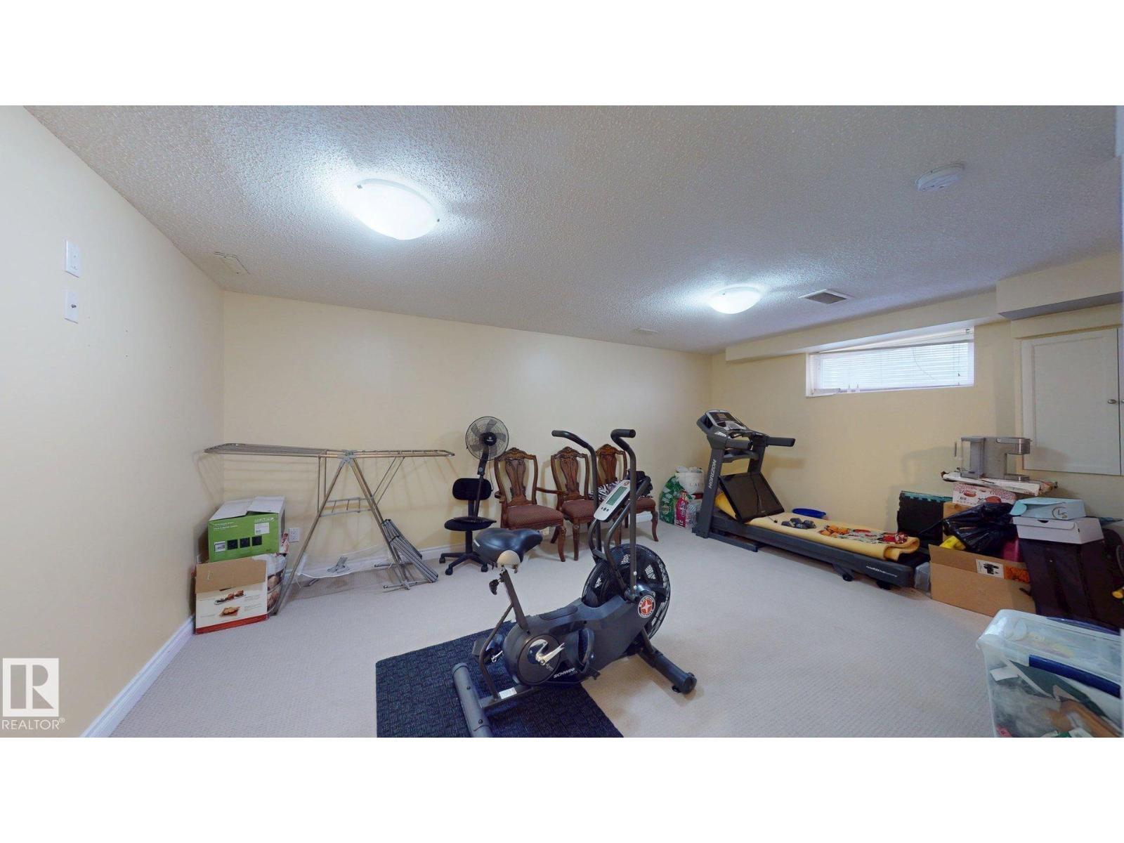 5929 8 Av Sw, Edmonton, Alberta  T6X 0G5 - Photo 4 - E4483108