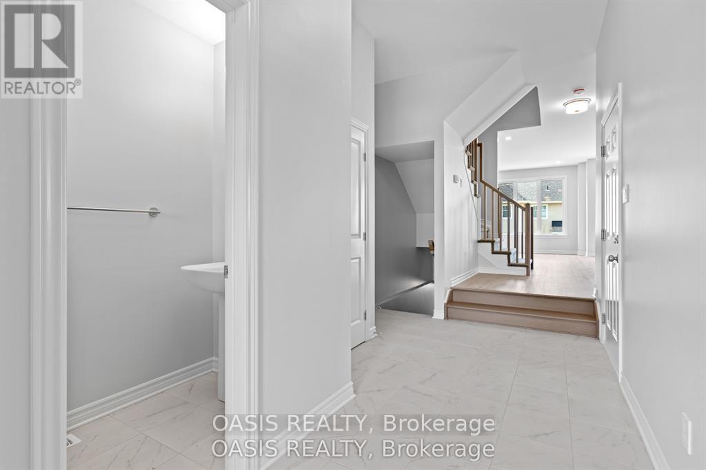 1860 Elevation Road, Ottawa, Ontario  K2J 7A6 - Photo 3 - X13017112