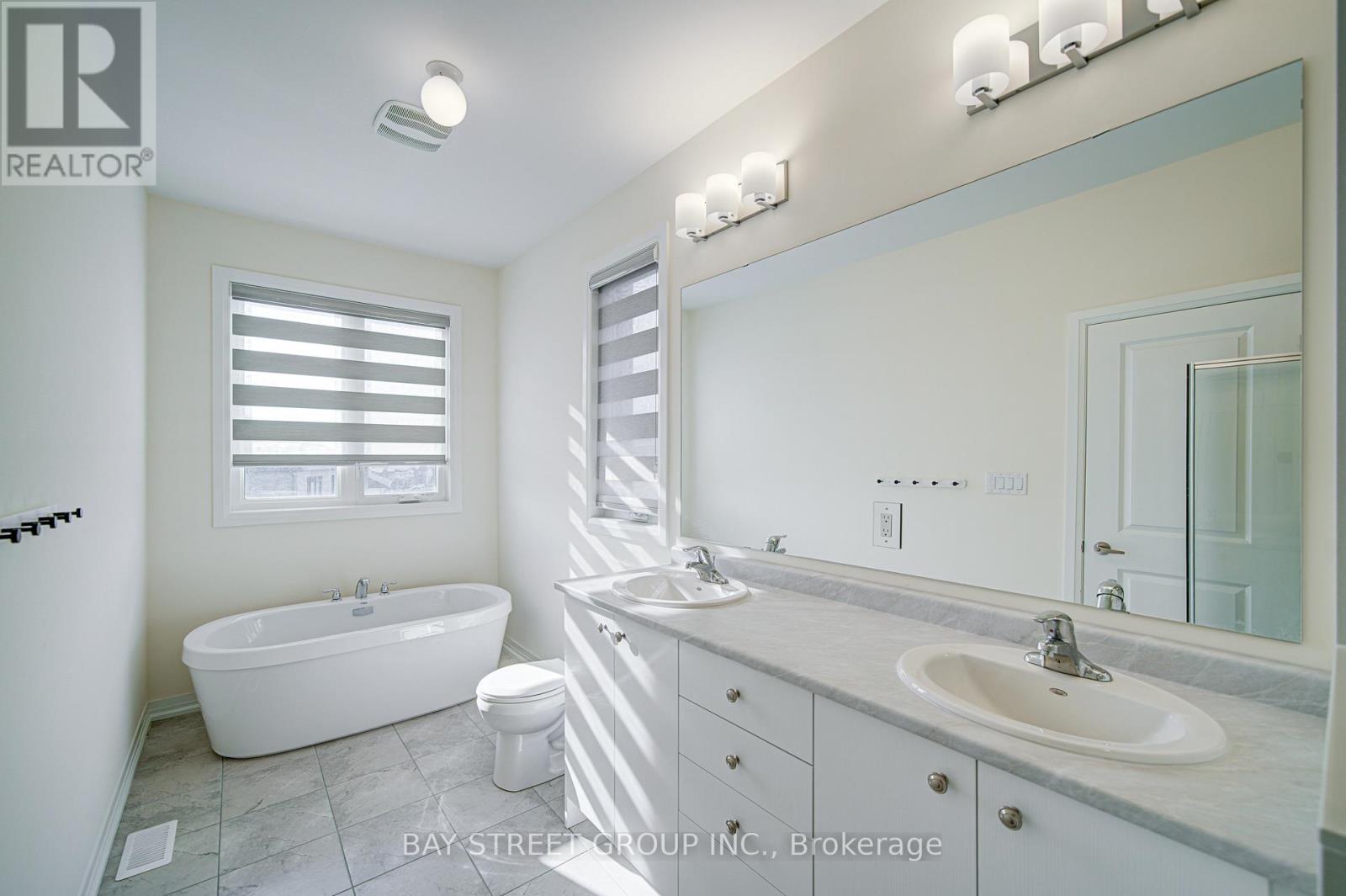 1091 Pisces Trail, Pickering, Ontario  L1X 0P8 - Photo 16 - E13017092