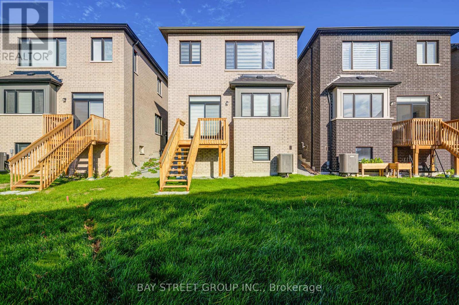 1091 Pisces Trail, Pickering, Ontario  L1X 0P8 - Photo 22 - E13017092