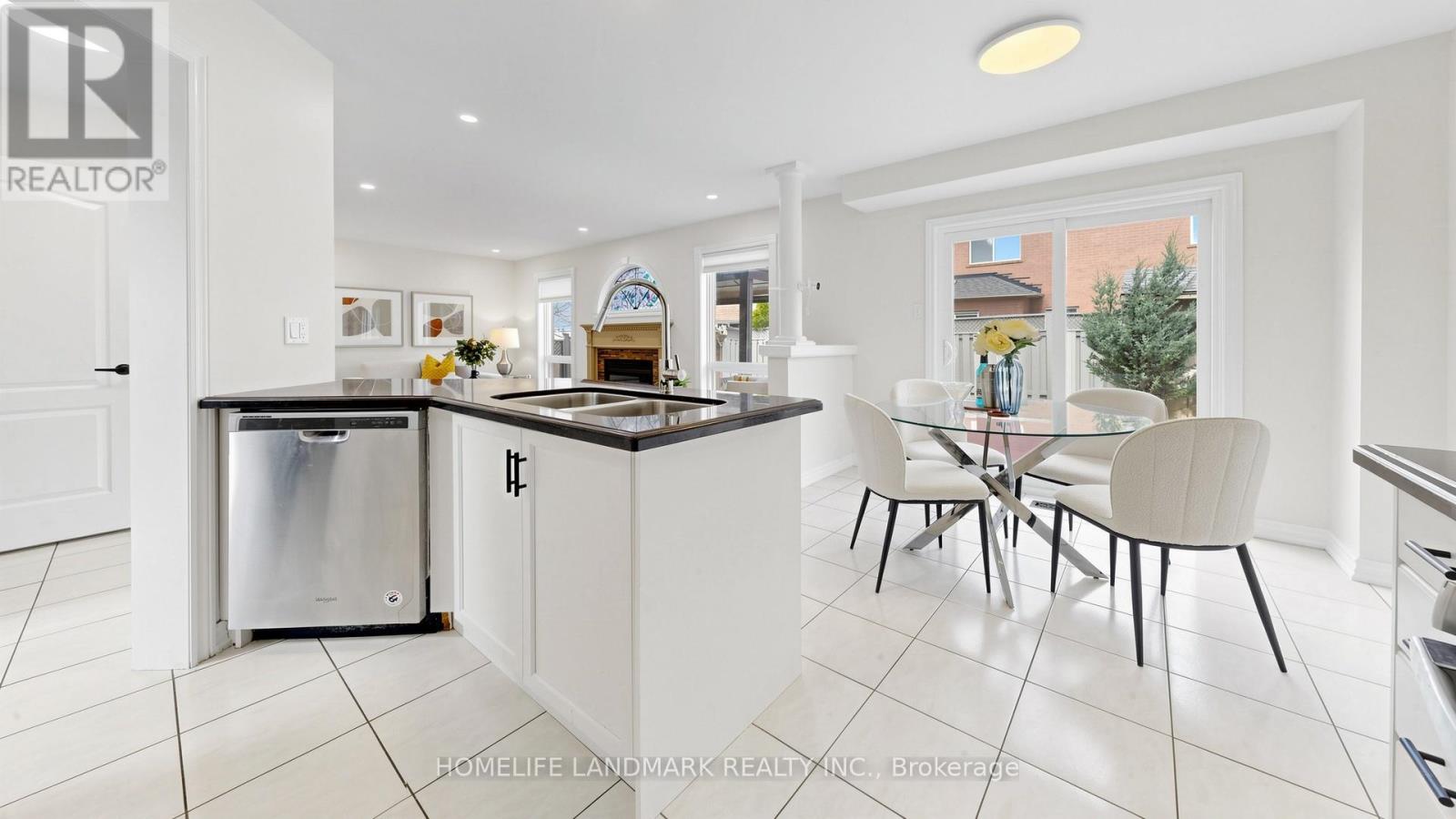 186 Tierra Avenue, Vaughan, Ontario  L6A 3H7 - Photo 18 - N13017086