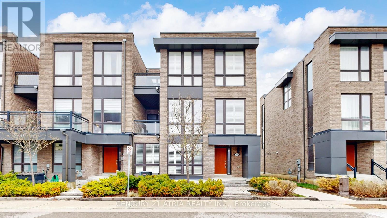 15 THORNCREST DRIVE, Vaughan, Ontario