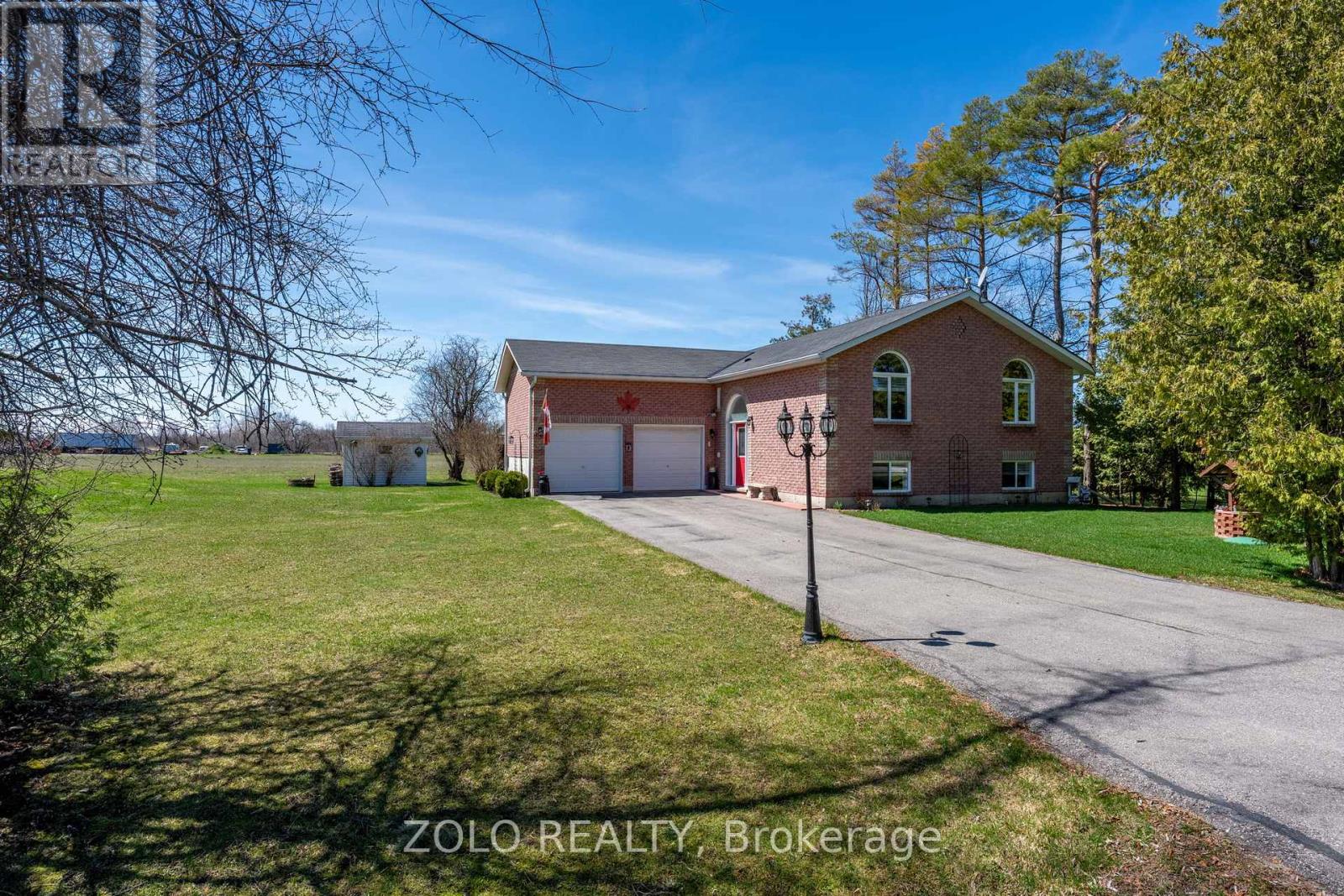 30 Sunset Beach Road, Georgina, Ontario  L0E 1N0 - Photo 2 - N13017118