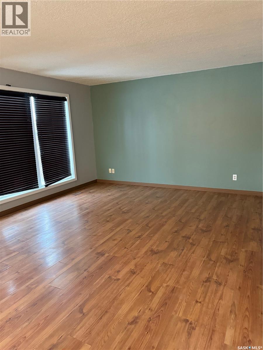 51 Shelley Drive, Southey, Saskatchewan  S0G 4P0 - Photo 11 - SK033335