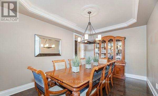 48 Beacon Hill Drive, Brampton, Ontario  L6X 0V7 - Photo 11 - W13017094