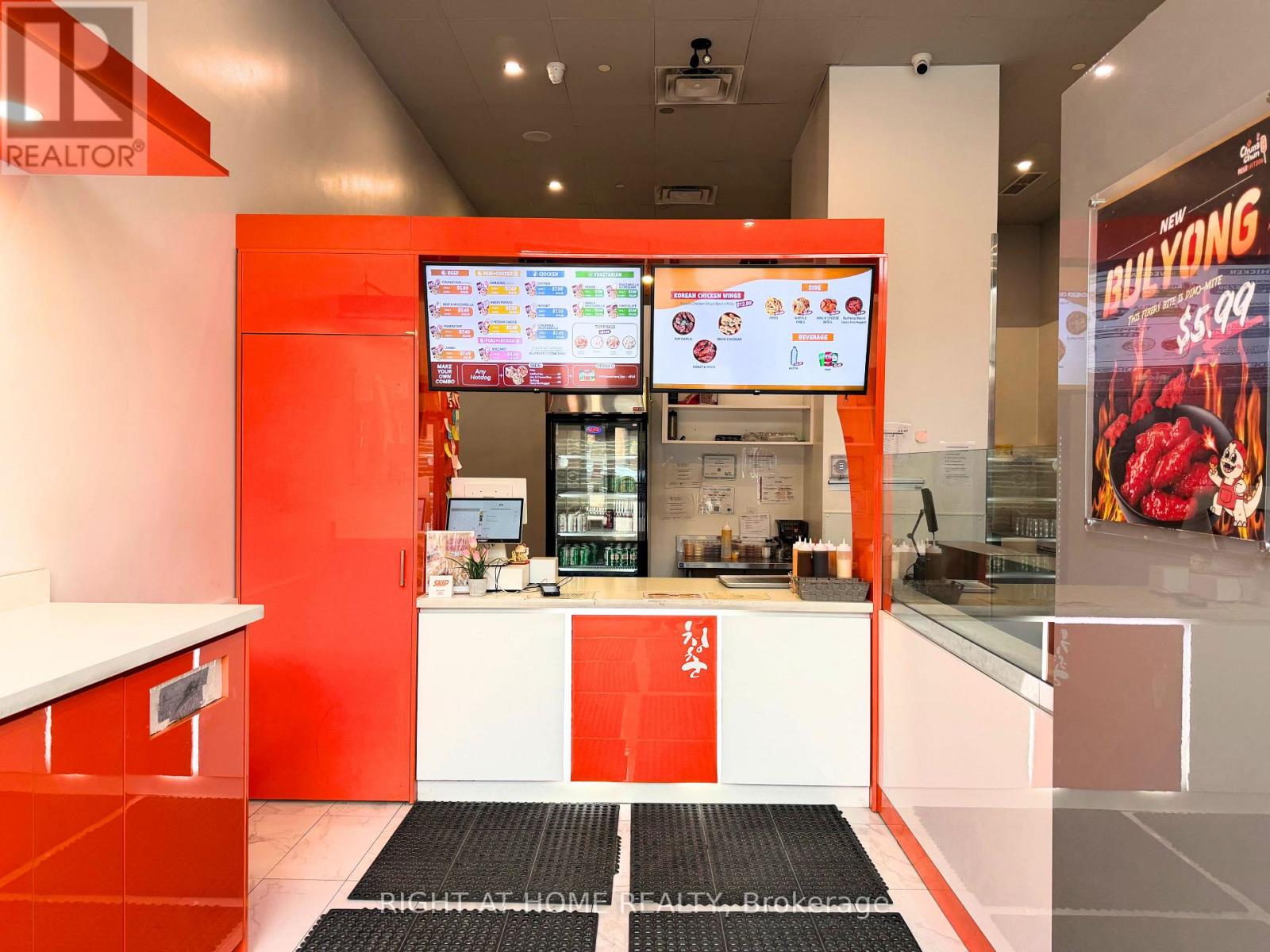 J104 - 90 Weston Road, Toronto, Ontario  M6N 0A6 - Photo 3 - W13017106