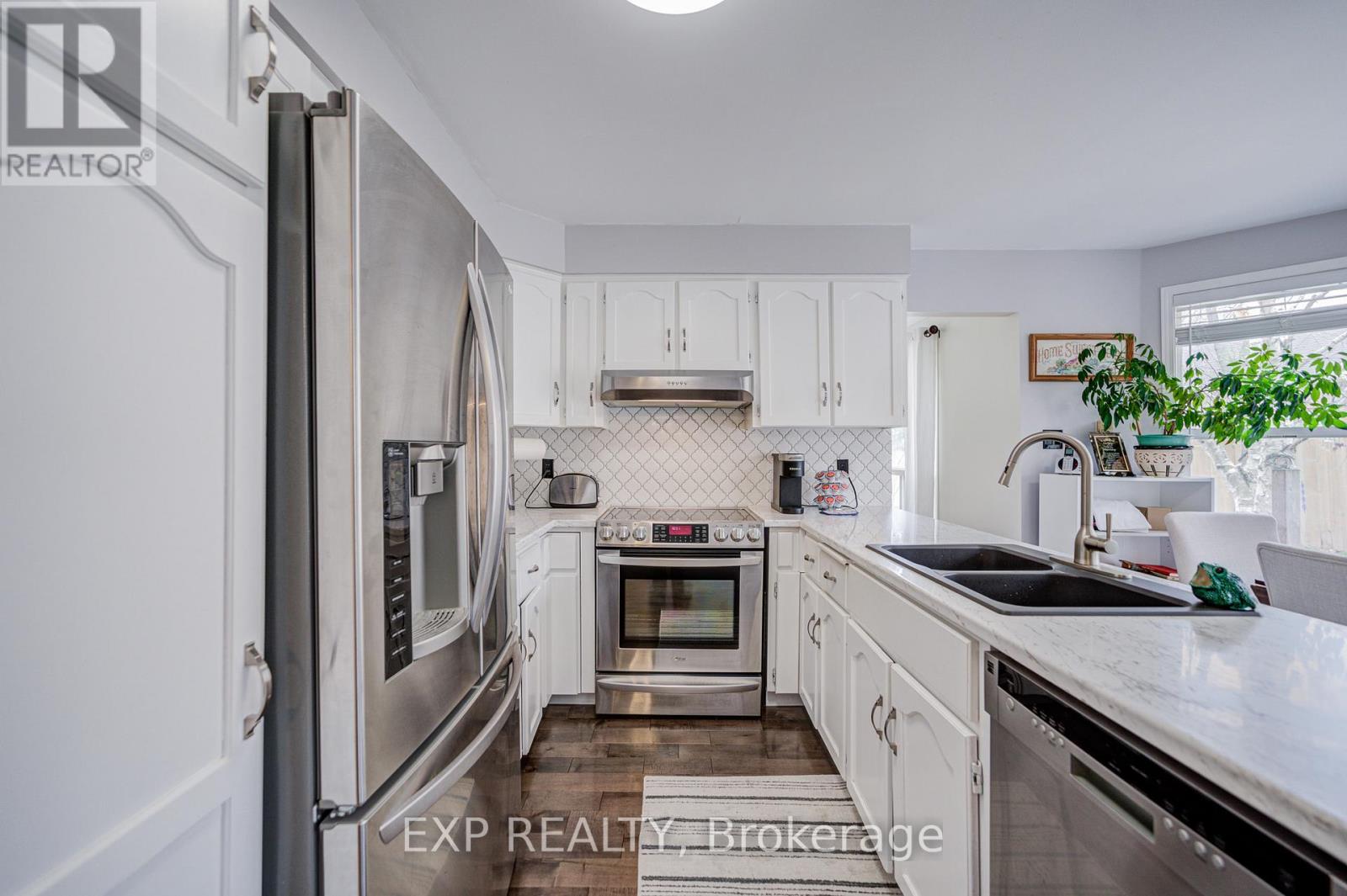 207 Stoke Drive, Kitchener, Ontario  N2N 2C3 - Photo 20 - X13017070