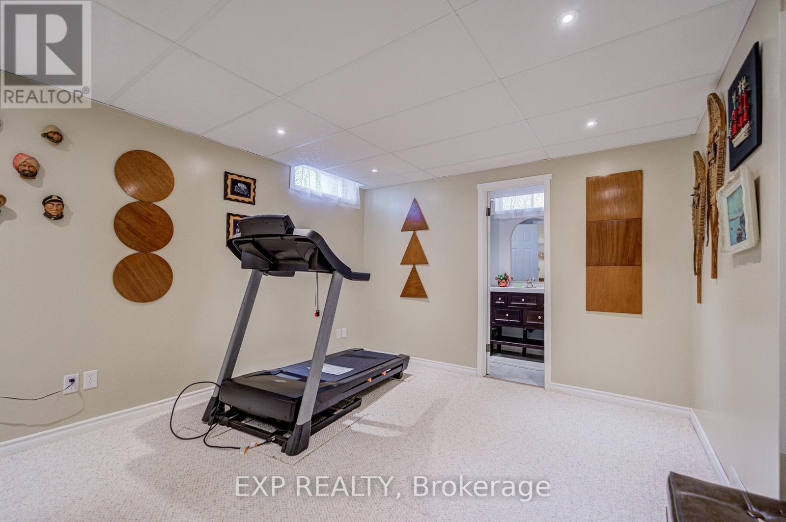 207 Stoke Drive, Kitchener, Ontario  N2N 2C3 - Photo 38 - X13017070