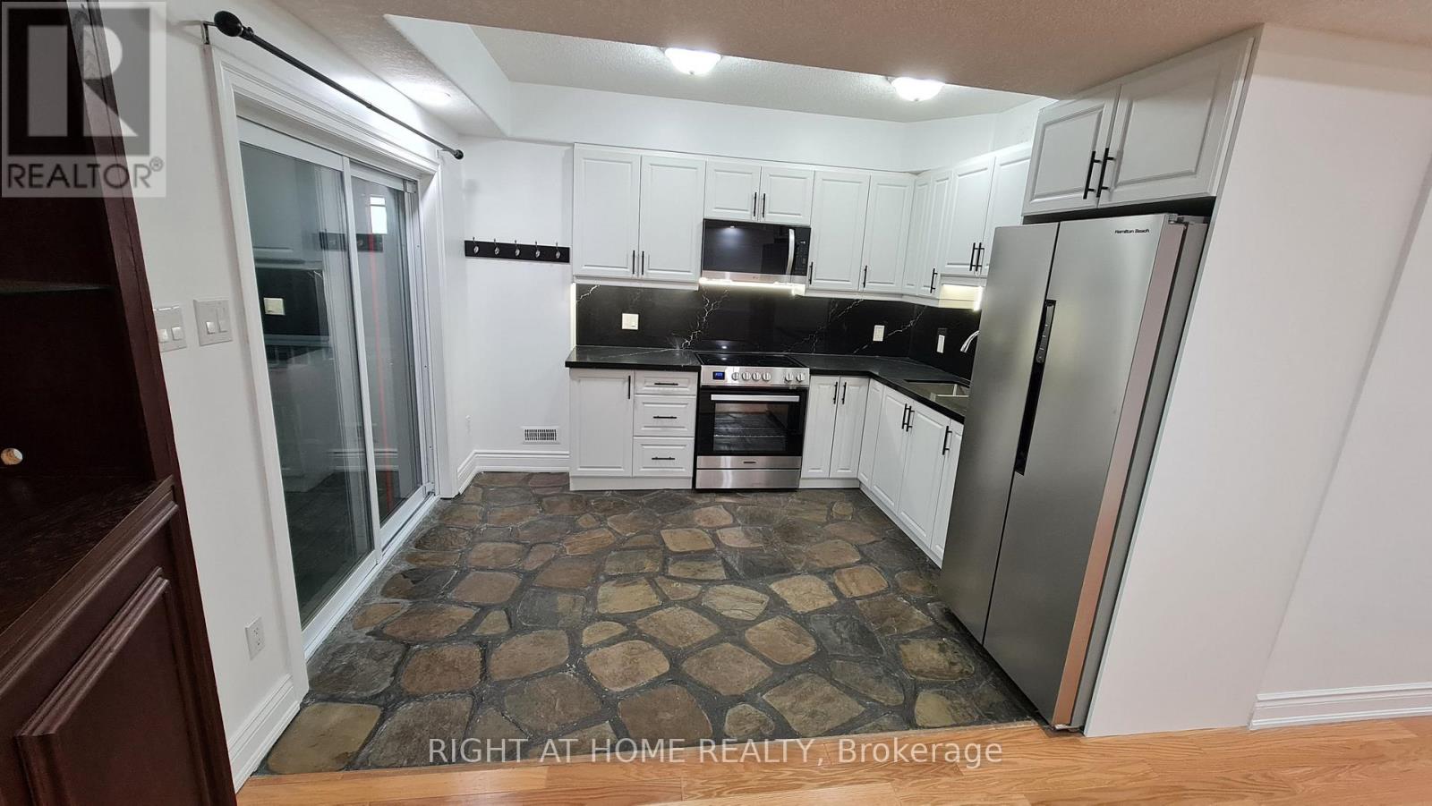 2 - 172 Lena Crescent, Cambridge, Ontario  N1R 8P6 - Photo 10 - X13017076