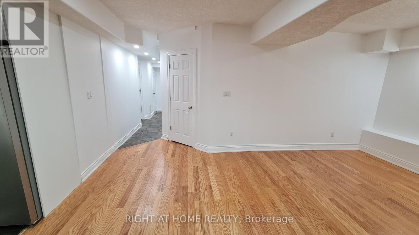 2 - 172 Lena Crescent, Cambridge, Ontario  N1R 8P6 - Photo 11 - X13017076