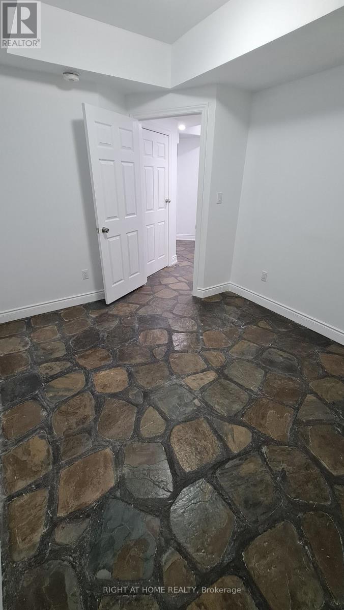 2 - 172 Lena Crescent, Cambridge, Ontario  N1R 8P6 - Photo 25 - X13017076