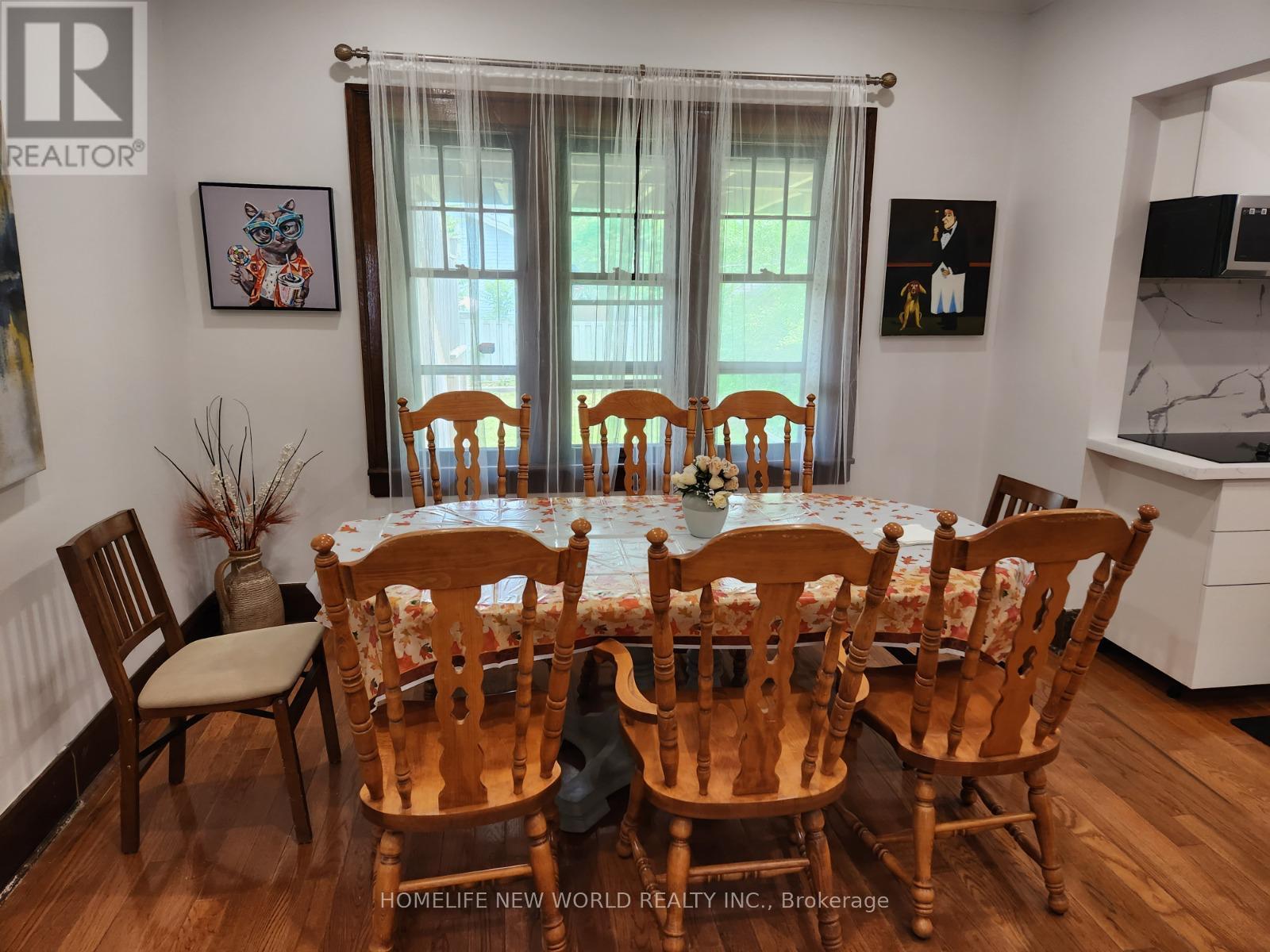 5134 Victoria Avenue, Niagara Falls, Ontario  L2E 4E3 - Photo 3 - X13017108