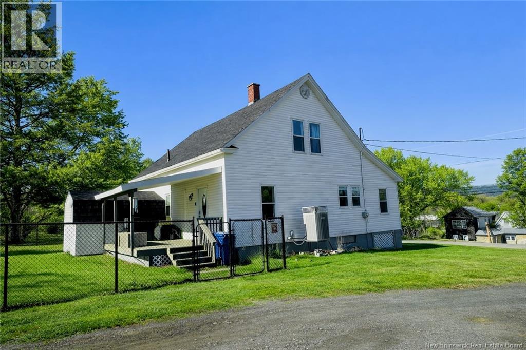 136 Riverview Drive, Florenceville-Bristol, New Brunswick  E7L 3M3 - Photo 3 - NB132833