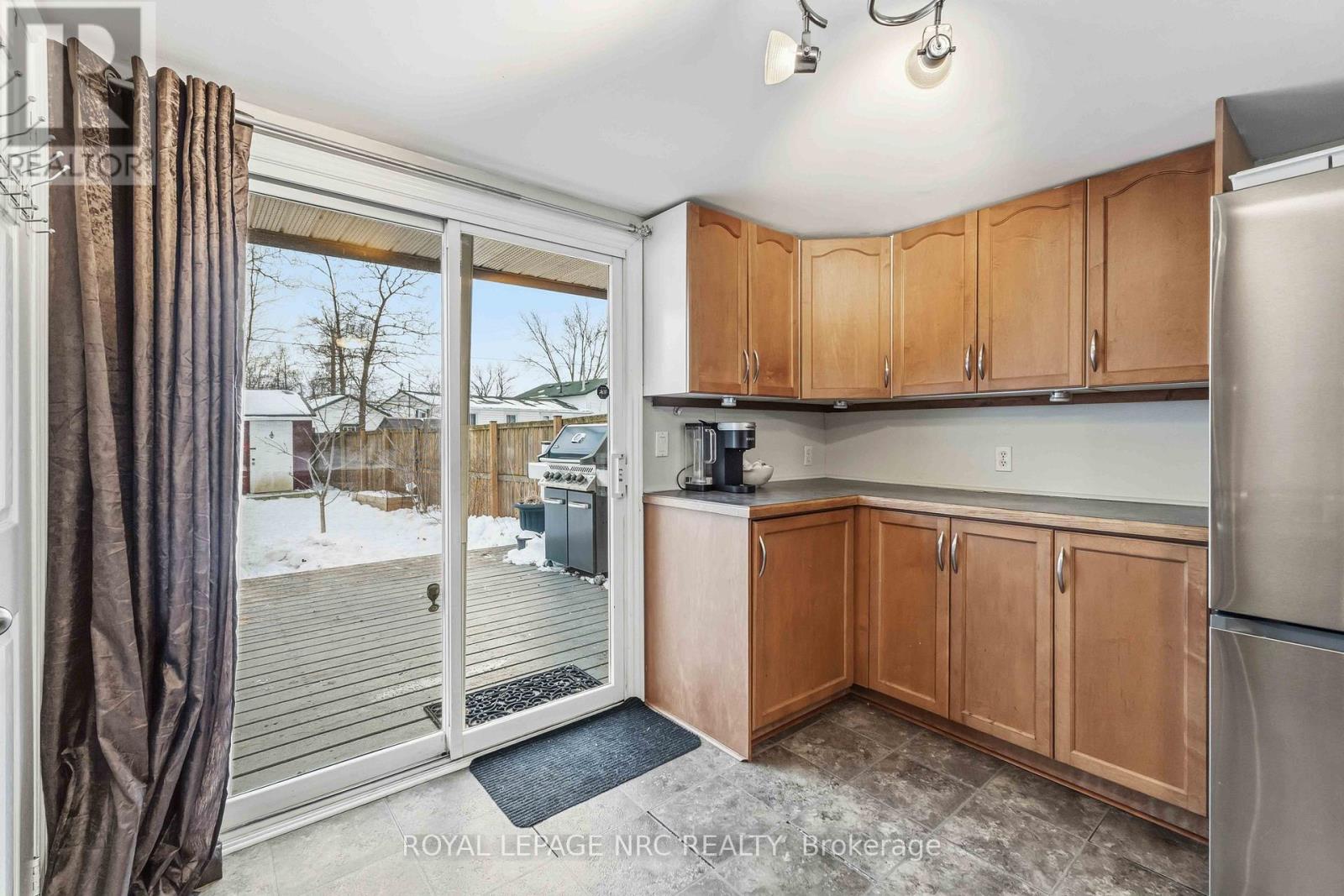 3093 Hyman Avenue, Fort Erie, Ontario  L0S 1N0 - Photo 18 - X12788858