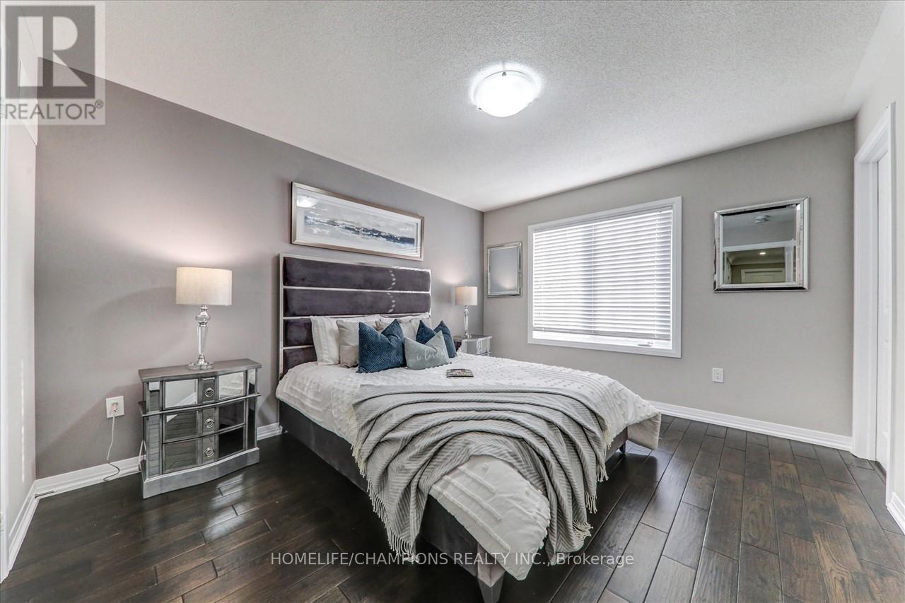 238 London Lane, Ajax, Ontario  L1T 0N5 - Photo 12 - E13017128