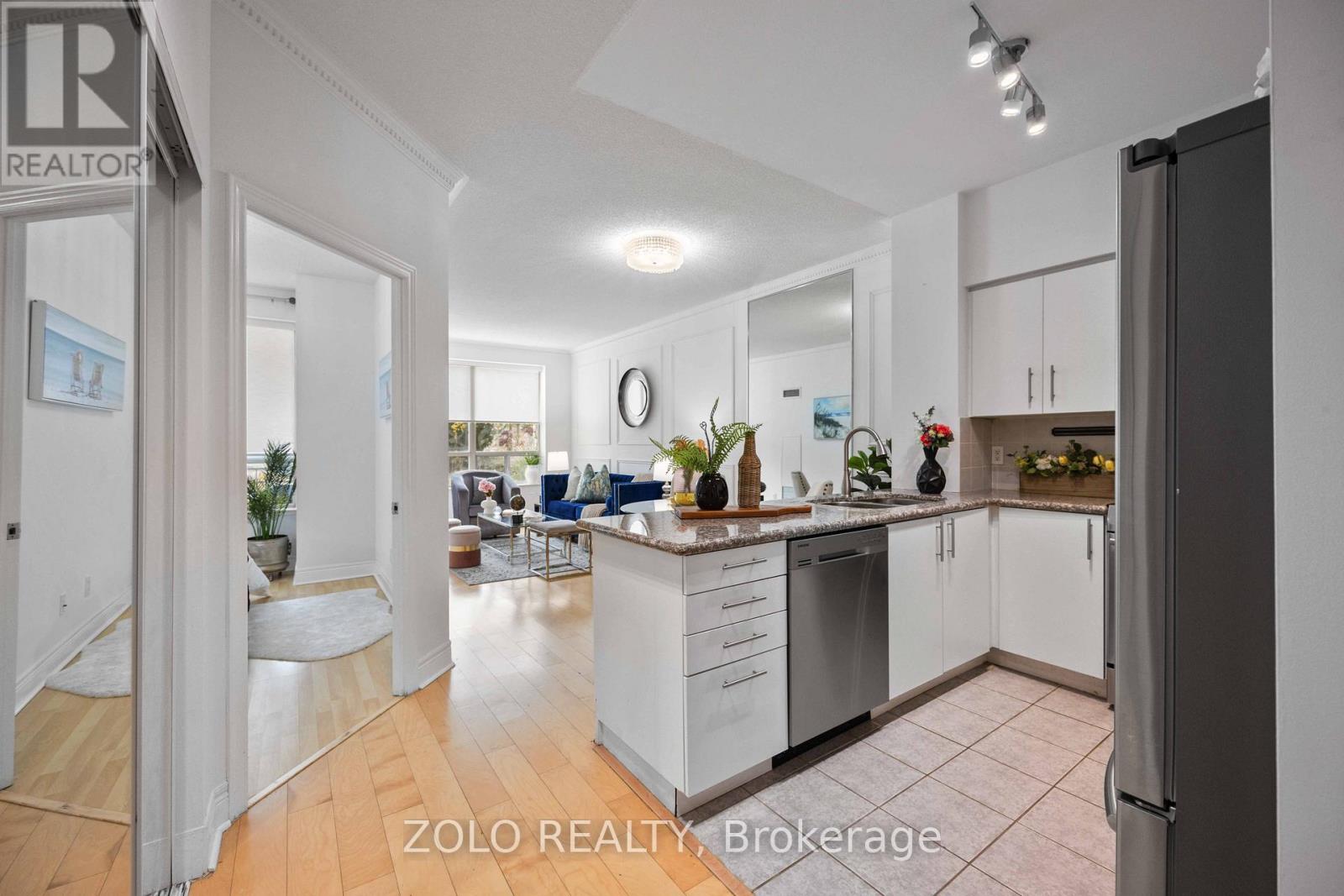 105 - 62 Suncrest Boulevard, Markham, Ontario  L3T 7Y6 - Photo 29 - N13017124