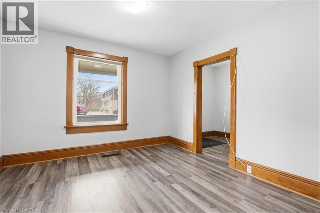 12 Todd Street, Cambridge, Ontario  N1R 1G5 - Photo 7 - 40821265