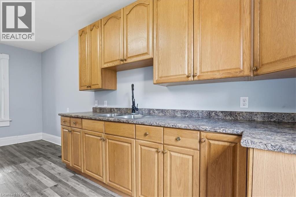 12 Todd Street, Cambridge, Ontario  N1R 1G5 - Photo 16 - 40821265