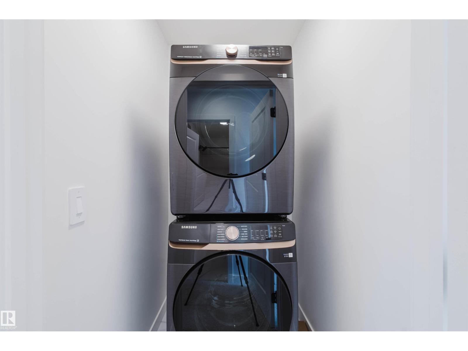 8253 Kiriak Lo Sw, Edmonton, Alberta  T6W 5A9 - Photo 23 - E4483111