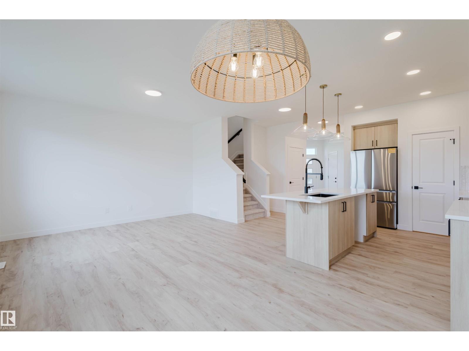 42 Chartres Cl, St. Albert, Alberta  T8T 2E1 - Photo 18 - E4483112