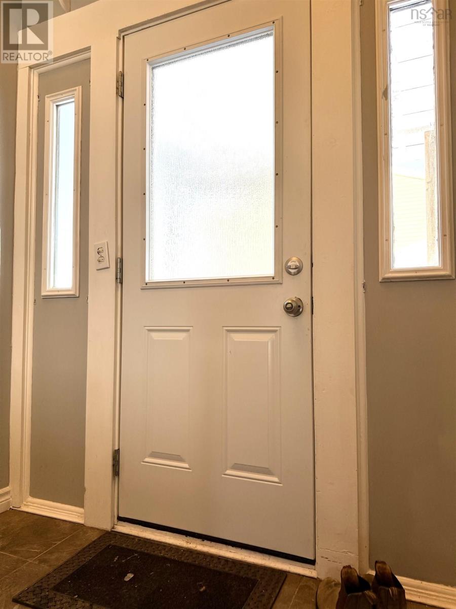 20 Dickey Street, Amherst, Nova Scotia  B4H 2H9 - Photo 10 - 202603753