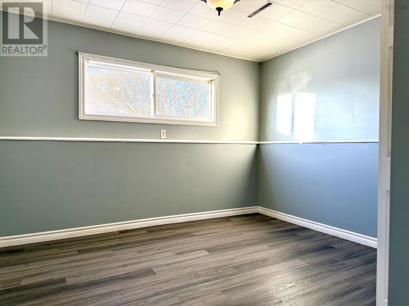 20 Dickey Street, Amherst, Nova Scotia  B4H 2H9 - Photo 28 - 202603753