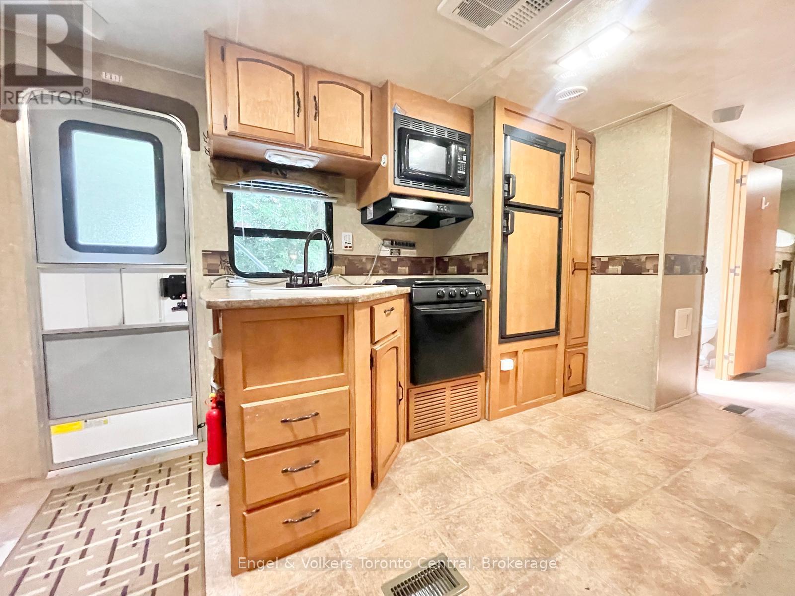 C25 - 7489 Sideroad 5 E, Wellington North, Ontario  N0G 2L0 - Photo 11 - X13017132