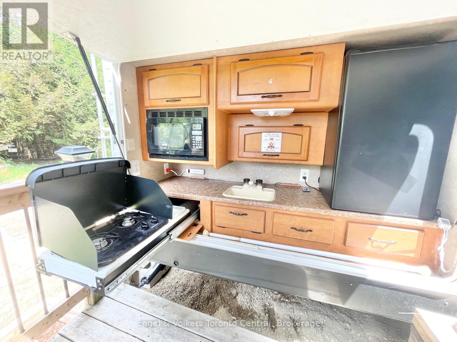 C25 - 7489 Sideroad 5 E, Wellington North, Ontario  N0G 2L0 - Photo 3 - X13017132