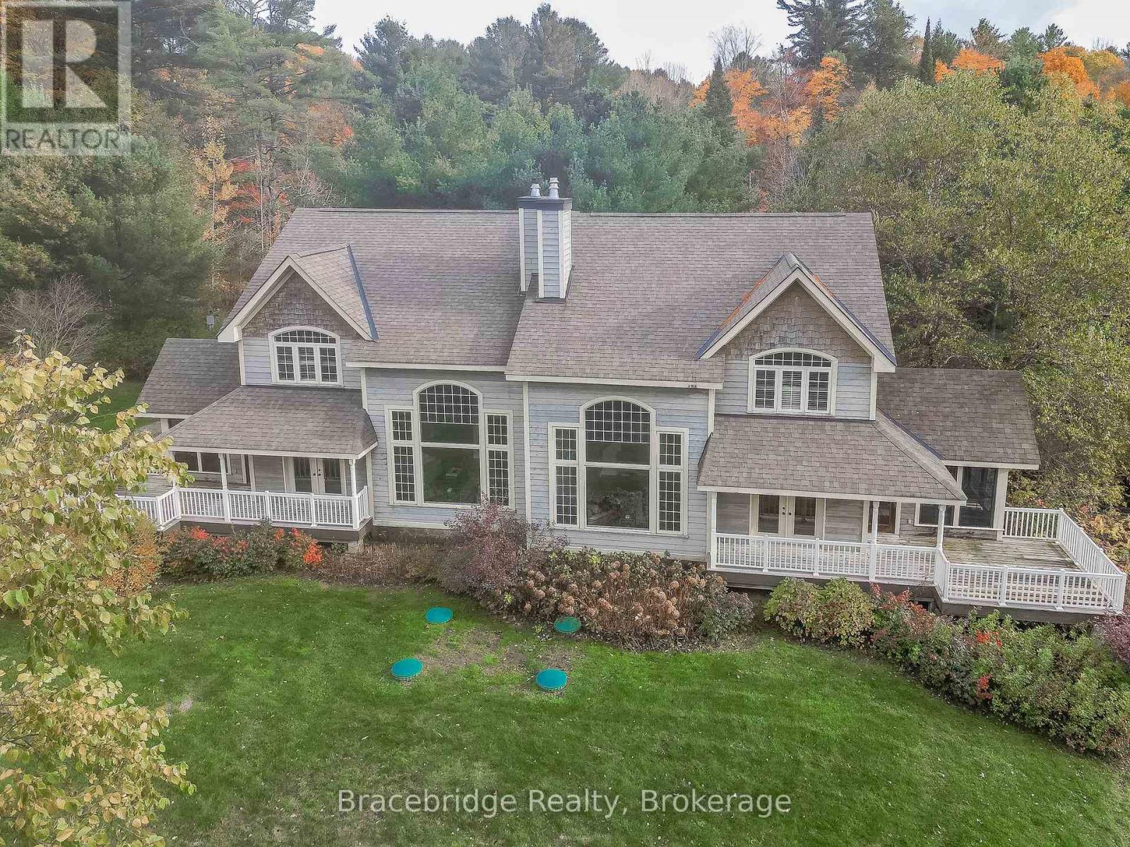 Carling 8 W9 - 3876 Muskoka Rd 118 Highway W, Muskoka Lakes, Ontario  P0B 1J0 - Photo 2 - X13017136