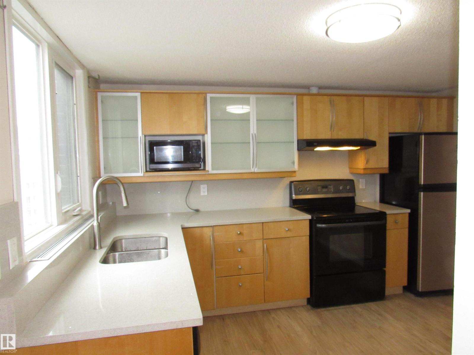 #1002 9929 113 St Nw, Edmonton, Alberta  T5K 2N9 - Photo 15 - E4482033