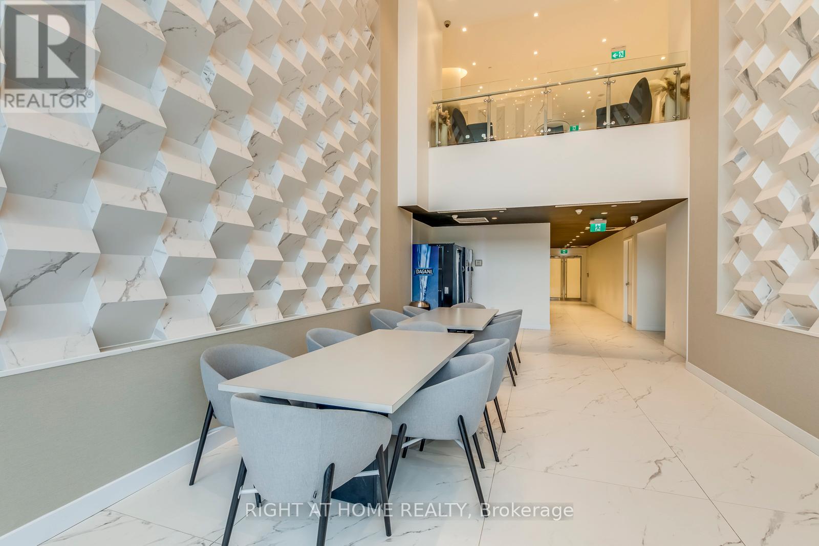 4816 - 11 Brunel Court, Toronto, Ontario  M5V 3Y3 - Photo 28 - C13017134