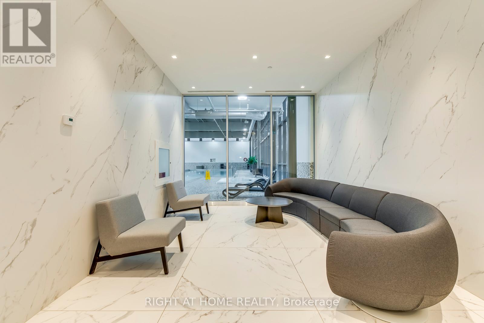 4816 - 11 Brunel Court, Toronto, Ontario  M5V 3Y3 - Photo 5 - C13017134