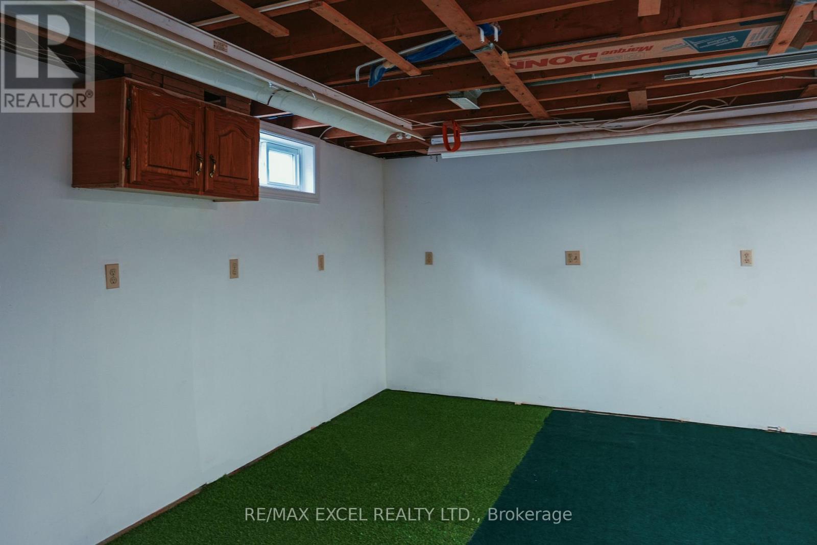 8061 Paddock Trail Drive, Niagara Falls, Ontario  L2H 1W8 - Photo 27 - X13016498