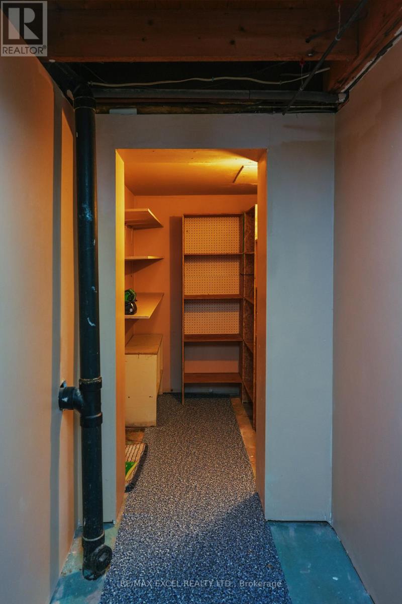 8061 Paddock Trail Drive, Niagara Falls, Ontario  L2H 1W8 - Photo 28 - X13016498