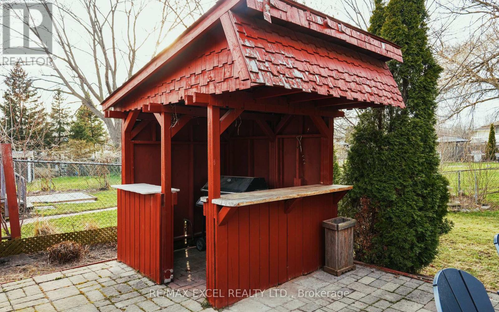 8061 Paddock Trail Drive, Niagara Falls, Ontario  L2H 1W8 - Photo 31 - X13016498