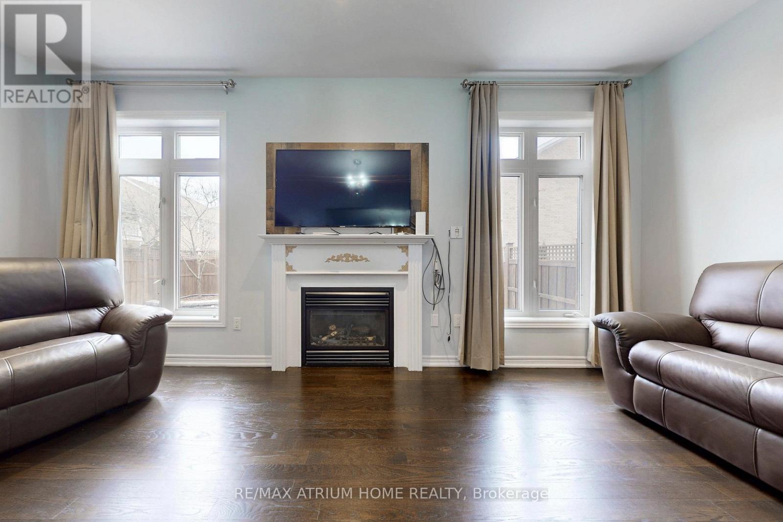 5430 Oscar Peterson Boulevard, Mississauga, Ontario  L5M 0B6 - Photo 4 - W13017140