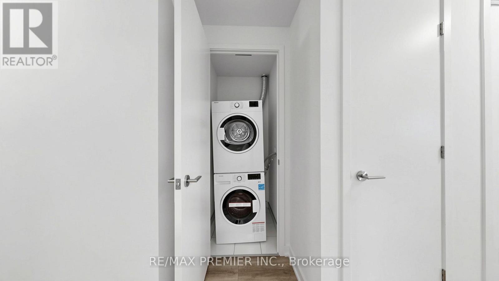 1407 - 634 Church Street, Toronto, Ontario  M4Y 0G9 - Photo 21 - C12973932