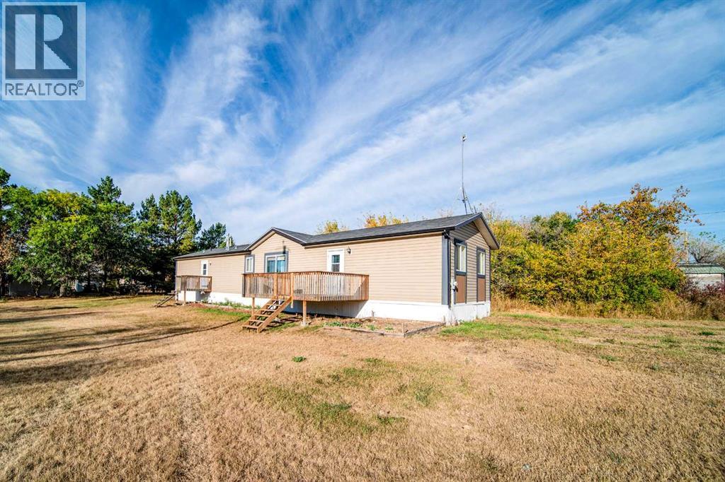 140 Hazel Street, Metiskow, Alberta  T0B 3A0 - Photo 14 - A2259795