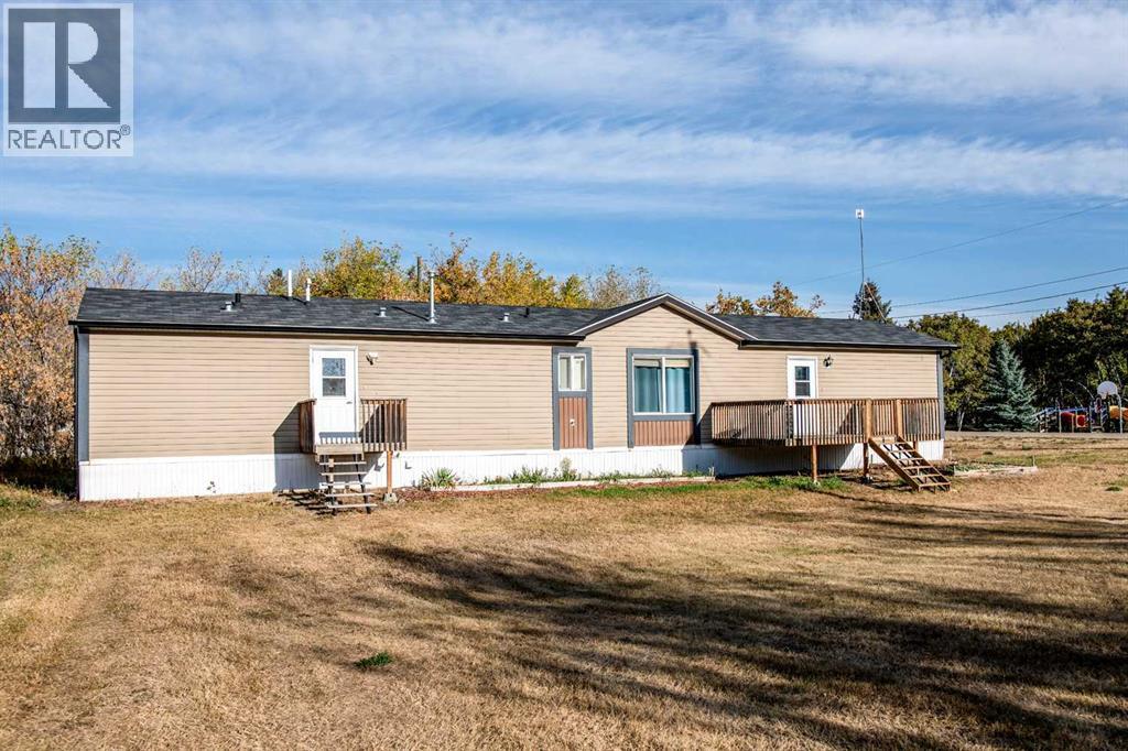 140 Hazel Street, Metiskow, Alberta  T0B 3A0 - Photo 19 - A2259795