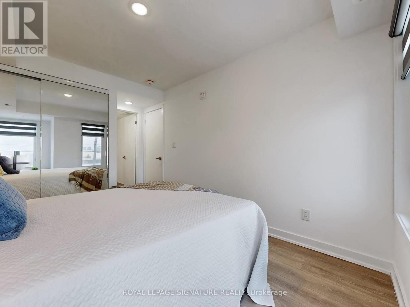 1 - 1455 O'connor Drive, Toronto, Ontario  M4B 2V5 - Photo 19 - E12942006