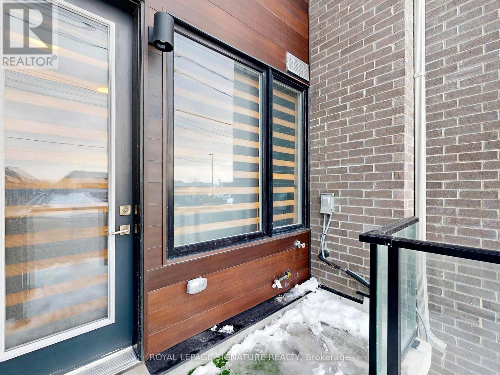 1 - 1455 O'connor Drive, Toronto, Ontario  M4B 2V5 - Photo 29 - E12942006