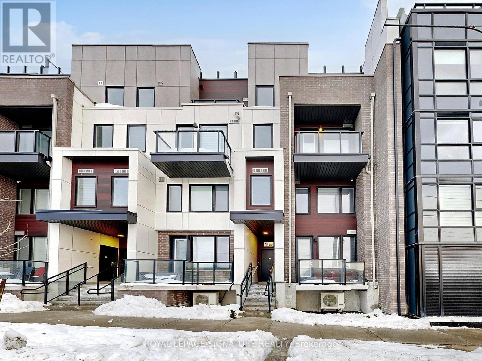 1 - 1455 O'connor Drive, Toronto, Ontario  M4B 2V5 - Photo 32 - E12942006