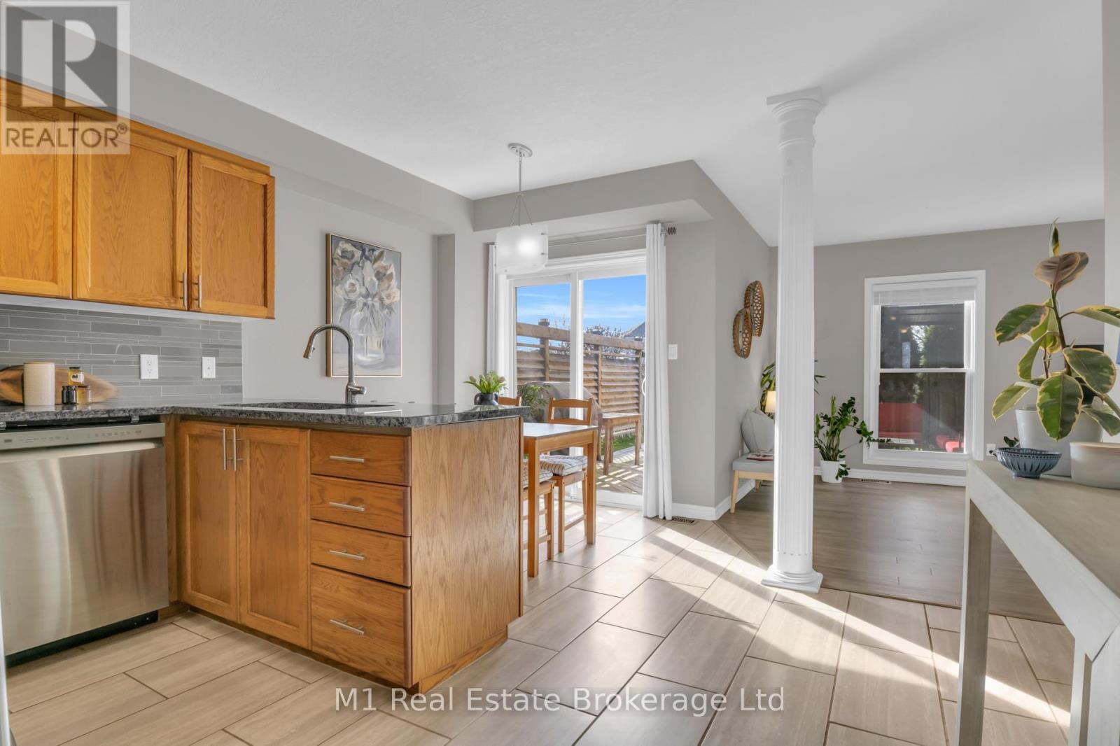 424 Millburn Boulevard, Centre Wellington, Ontario  N1M 3R5 - Photo 11 - X13017156