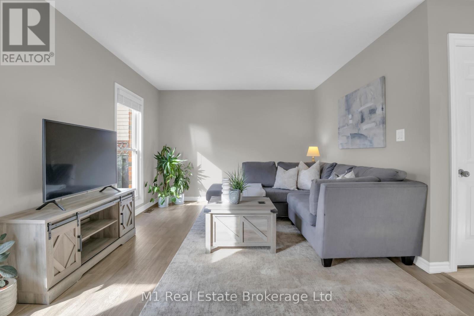 424 Millburn Boulevard, Centre Wellington, Ontario  N1M 3R5 - Photo 19 - X13017156