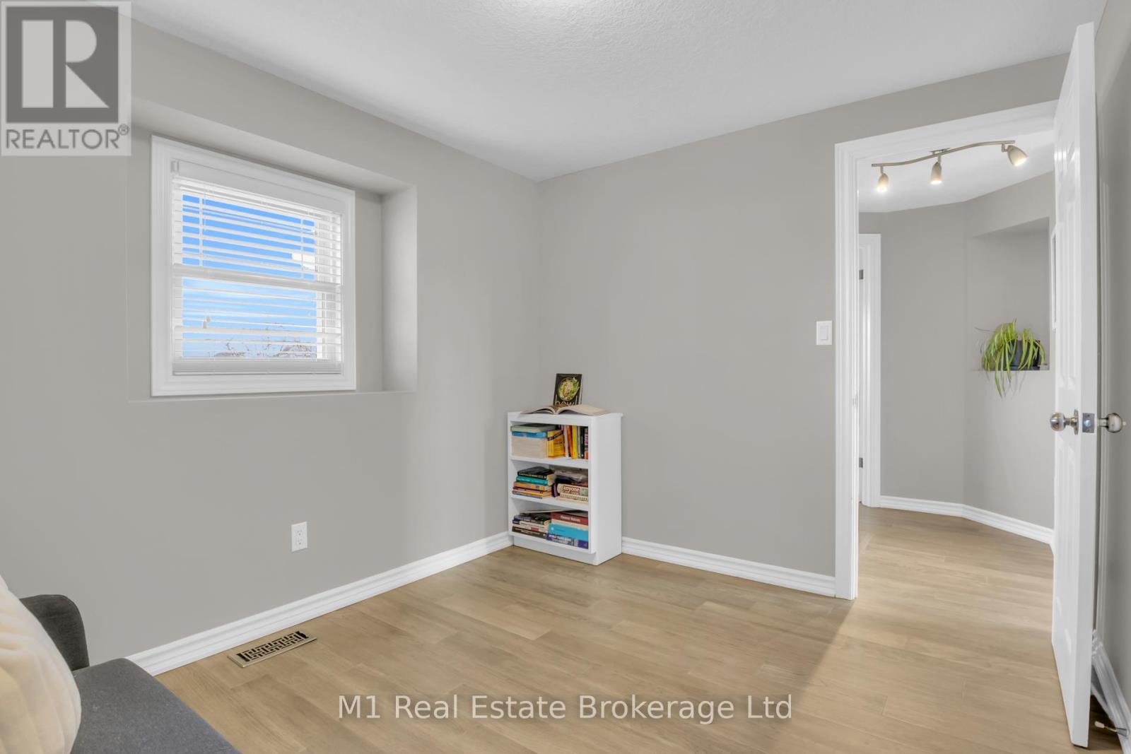 424 Millburn Boulevard, Centre Wellington, Ontario  N1M 3R5 - Photo 28 - X13017156