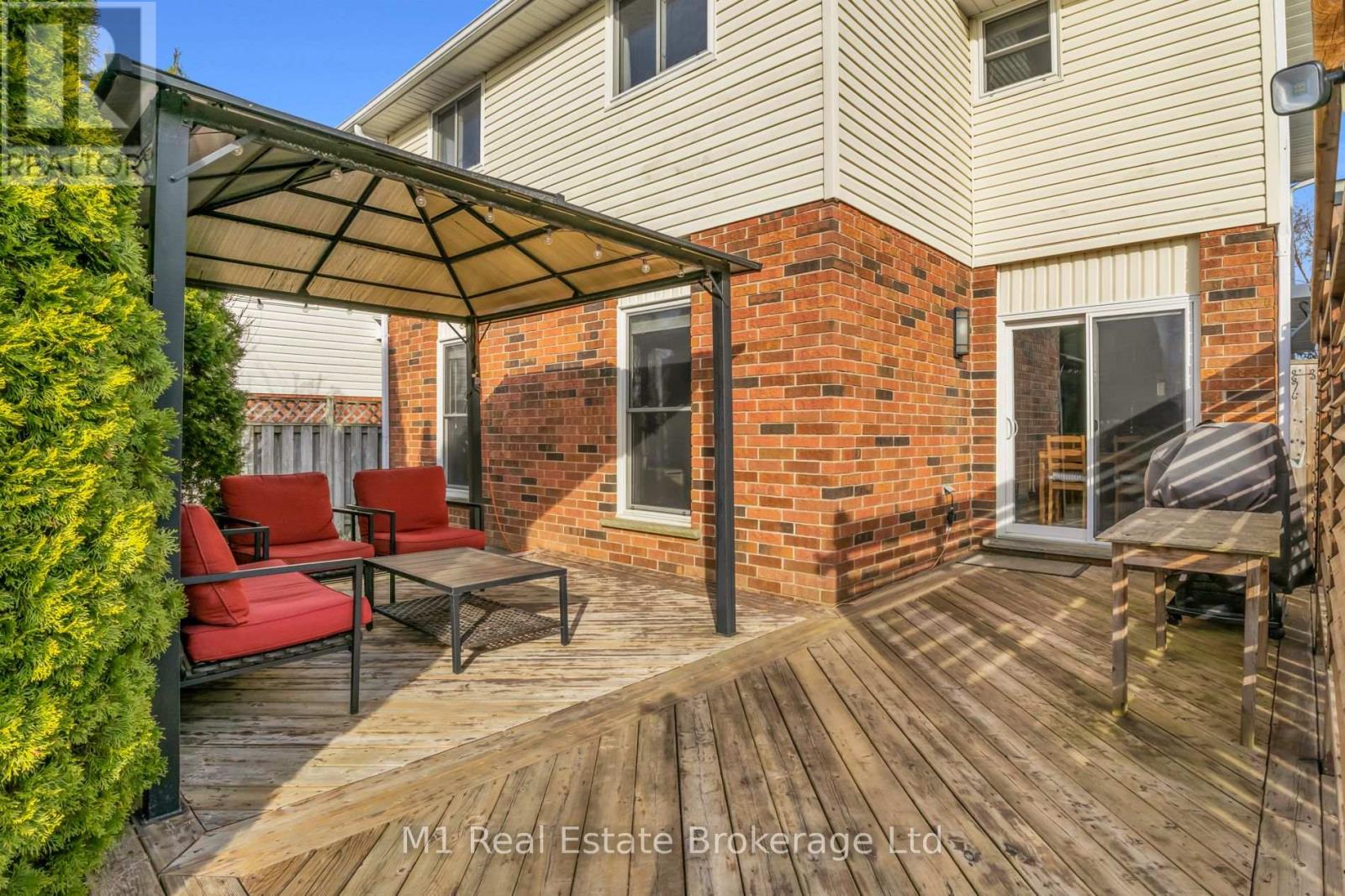 424 Millburn Boulevard, Centre Wellington, Ontario  N1M 3R5 - Photo 41 - X13017156