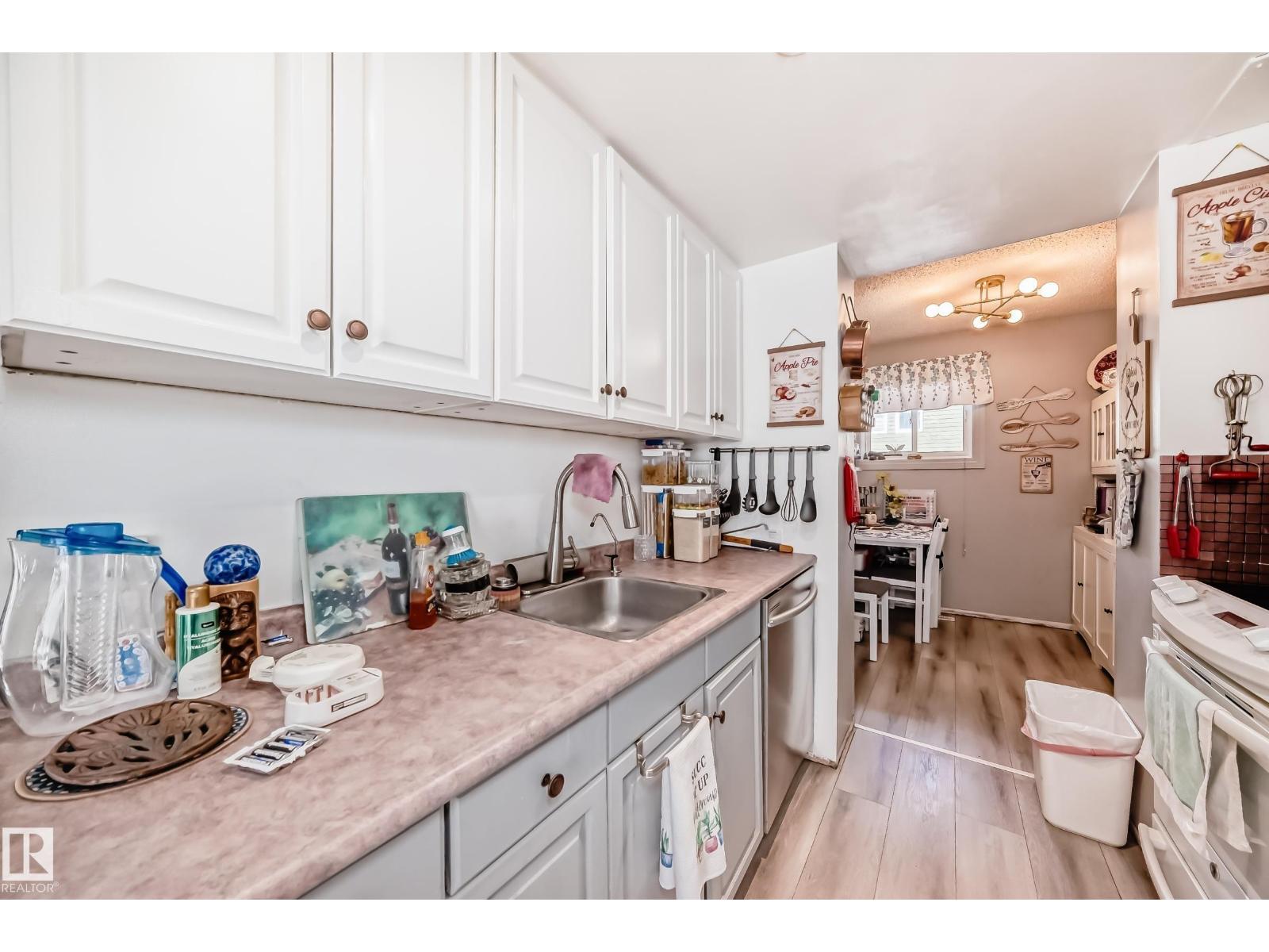 582 Abbottsfield Rd Nw, Edmonton, Alberta  T5W 4R3 - Photo 14 - E4483113